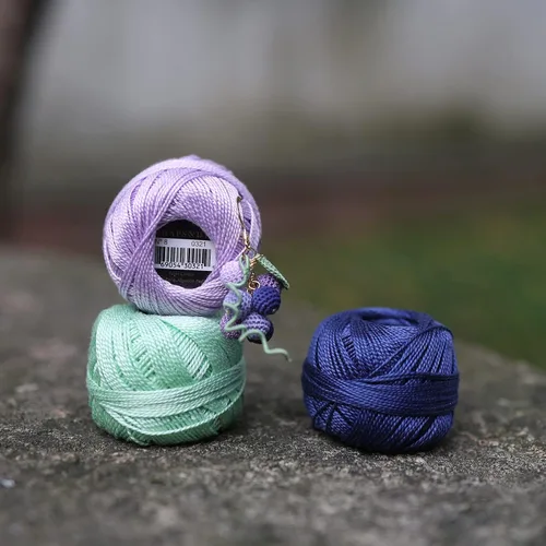 Miniatura 7 de Rhapsody Pearl Cotton #8 - Juego de 12 bolas de hilo de ganchillo para tejer, bordado, sashiko, punto de cruz, costura, aguja, bricolaje, acolchado