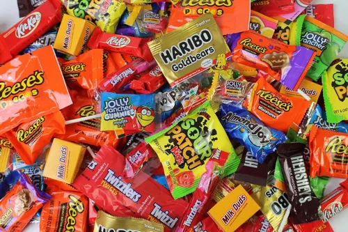 Miniatura 3 de Paquete variado de chocolates y dulces, 2 libras, surtido de dulces de chocolate a granel, bolsa de caramelos a granel CandyMix, caramelos
