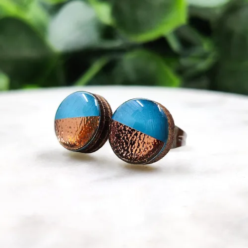 Miniatura 4 de Dos tonos con aretes de 10 mm de metal martillado falso, aretes redondos para mujeres, niñas y hombres, hechos a mano, postes de acero inoxidable