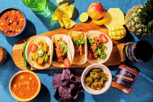 Miniatura 6 de Sixth Day Snacks Salsa mediana de jalapeño (16 onzas), sin gluten, ingredientes frescos, vegana y baja en sodio