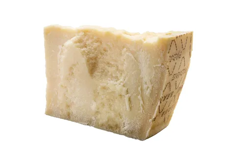 Miniatura 2 de Frank and Sal - Grana Padano Genuino Envejecido 24 Meses Importación Italiana (1 Libra)