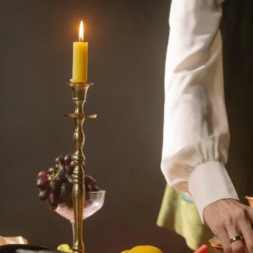 Miniatura 3 de DEYBBY Juego de 6 velas enrolladas de cera de abeja natural, velas de cera de abejas amarillas de 8 pulgadas para decoración de habitación, cena