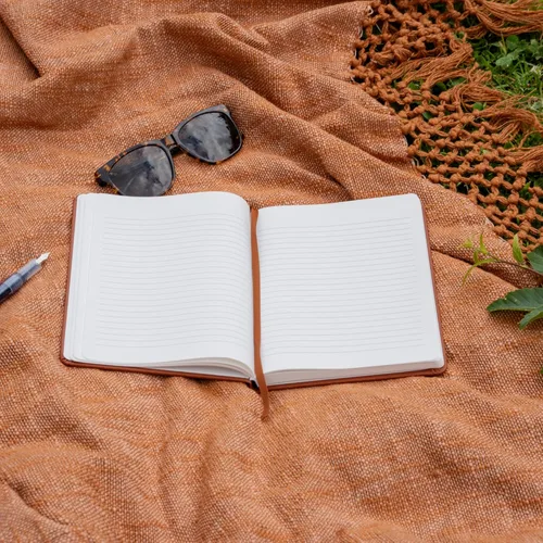 Miniatura 7 de Cuaderno de Papel de Piedra con Rayas Premium A5 Tapa Dura Diario de Cuero Vegano 160 Páginas Cuaderno Ejecutivo de Calidad Premium Para Hombres