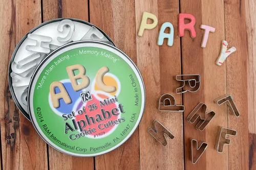 Miniatura 6 de R&M International Mini Alphabet - Cortadores de galletas, juego de 26 piezas