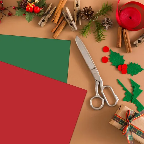 Miniatura 6 de YINUOYOUJIA Cartulina de Navidad de 12 x 12 pulgadas, 50 hojas, 92 libras, papel de construcción de 92 libras, cartulina roja y verde para Christmas