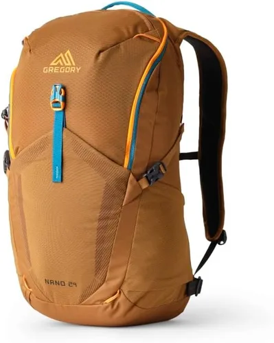 Miniatura 12 de Gregory Nano 16L Unisex Day Hiking/Commuter/Mochila de viaje activo, panel trasero transpirable, puerto de hidratación, tamaño grande, Moab Tan