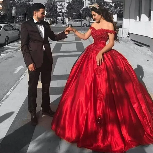 Miniatura 3 de Meicuhap Women's Off Shoulder lace Applique Prom Dress Satin Quinceanera Ball Gowns for Sweet 15 16