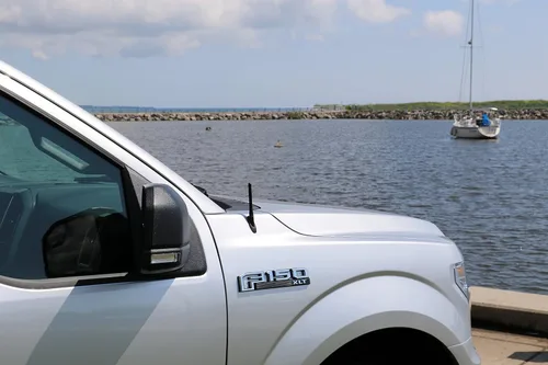 Miniatura 4 de AntennaMastsRus - Fabricado en Estados Unidos - Antena de aluminio negro de 4 pulgadas es compatible con Jeep Grand Cherokee (2005-2010)