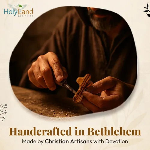 Miniatura 2 de Paquete de 100 cruces de bolsillo de madera de olivo de Belén de tamaño mediano – Cruces auténticas de Belén para la comodidad de la tierra santa