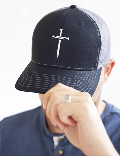 Miniatura 3 de Gorra de camionero bordada Cristiana de Jesucristo Cruz de Uñas Richardson 112