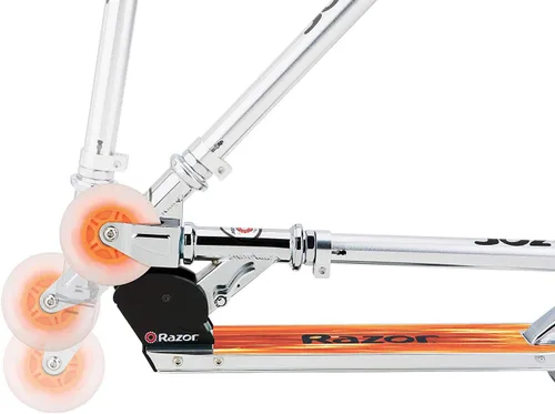 Miniatura 6 de Razor Spark Ultra Kick Scooter para niños a partir de 8 años - Ruedas LED ultra brillantes, freno de guardabarros trasero, manillar ajustable