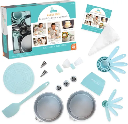 MindWare Playful Chef: Kit de decoración de pasteles para niños - Incluye moldes, bolsas de pastelería reutilizables, plantillas, recetas y más