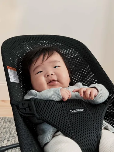 Miniatura 6 de BabyBjörn Bouncer Bliss, Marco Negro, Malla, Asiento de Góndola Ajustable 2 en 1 para Bebé y Silla para Niño Pequeño, de Recién Nacido a Niño