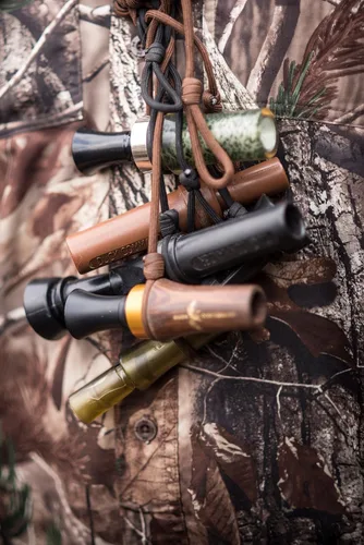 Miniatura 4 de Duck Commander Specialty Duck Calls - Caza tardía de temporada, plástico de alto impacto, caza de aves acuáticas y accesorios de cordón