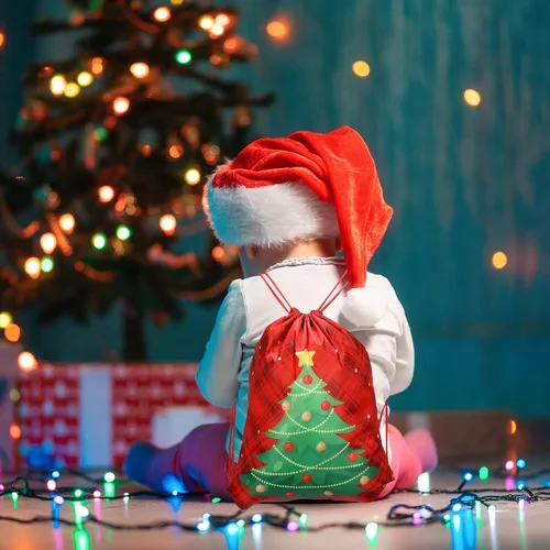 Miniatura 6 de Xuniea 12 bolsas de recuerdos de fiesta de Navidad para niños, mochila con cordón de Papá Noel, golosinas de Papá Noel, bolsas de regalo, regalos