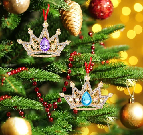 Miniatura 5 de WaaHome Adornos de Navidad de corona dorada de metal para reina y rey, adornos de recuerdo para decoración de árbol de Navidad, regalos para Verde