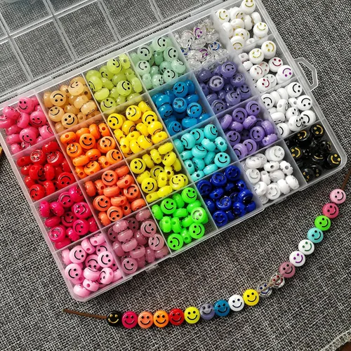 Miniatura 7 de Amaney - 480 cuentas de cara sonriente de 24 colores, 0.394 pulgadas, cuentas espaciadoras acrílicas grandes para joyas, pulseras, aretes, collares