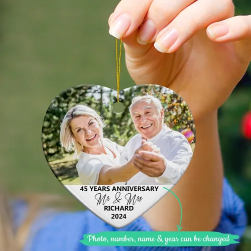 Miniatura 2 de Adorno de Navidad con foto personalizada 2025 para la familia, aniversario como el señor y la señora abuelos, carga cualquier imagen, cualquier foto