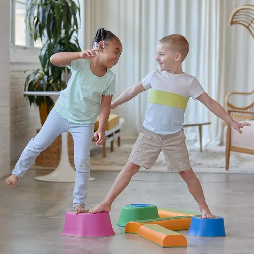 Miniatura 3 de edxeducation-63093 - Step-A-Trail - Troncos y tocones - Carrera de obstáculos de 6 piezas para niños - Coordinación de construcción - Juego físico e