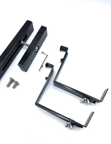 Hold It Mate Kit de soporte universal ajustable de 20 pulgadas para jardinera, incluye 2 soportes inferiores resistentes ajustables de 5.5 a 8.5