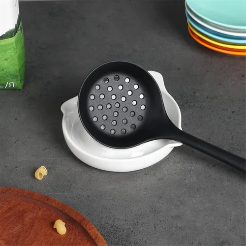 Miniatura 6 de ONTUBE Plato Rallador de Cerámica para Jengibre, Ajo, Cebolla, Queso, Limón, Chocolate, Verduras y Frutas para Cocina, Blanco (5.5" x 1 Pieza)