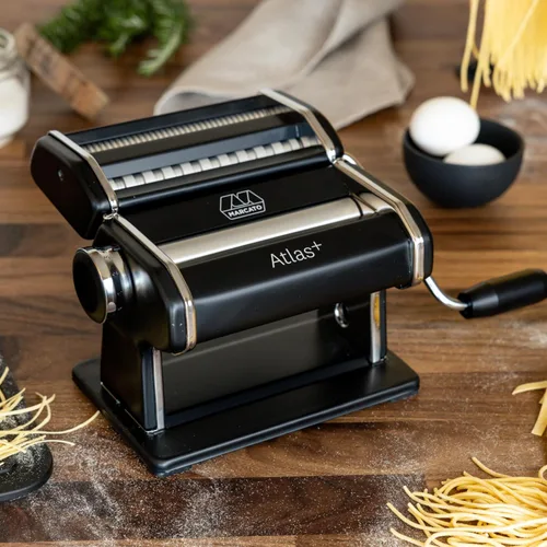 Miniatura 2 de Marcato Hecho en Italia Atlas+Máquina de pasta, negro. Rodillos de acero cromado y aluminio, doble cortador para lasaña, fettuccine y espagueti