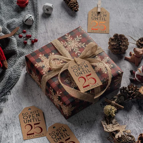 Miniatura 3 de RUSPEPA Papel de envolver de Navidad, papel kraft – Diseño a cuadros rojos y verdes – 4 rollos – 30 pulgadas x 10 pies por rollo Rojo Plaid