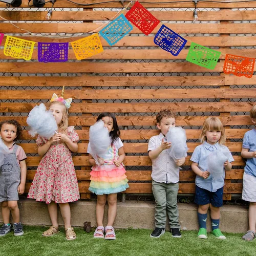 Miniatura 6 de Decoraciones de fiesta de Coco – Juego de pancartas de papel picado de plástico (paquete de 2, 10 banderas por pancarta) – Decoración mexicana