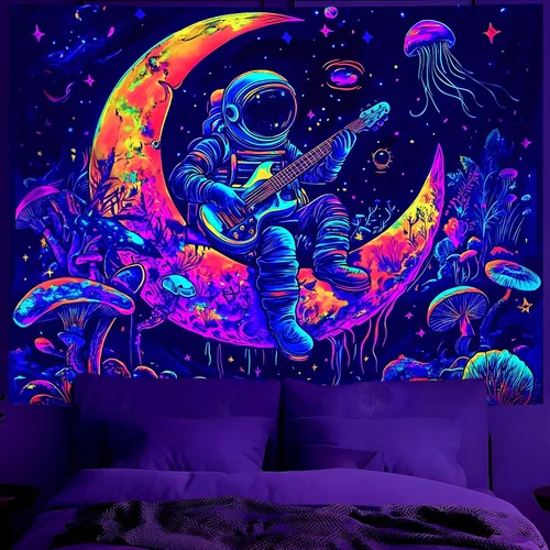 Miniatura 24 de BVBOX Tapiz de astronauta espacial con luz negra, reactivo a los rayos UV, galaxia, planeta que brilla en la oscuridad, póster de luz negra, arte