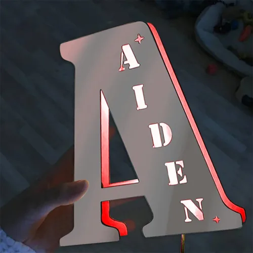 Miniatura 5 de Letrero de espejo de rosa personalizado con luces LED, letrero de espejo con nombre de familia personalizado con espejo de 1 a 8 nombres, decoración