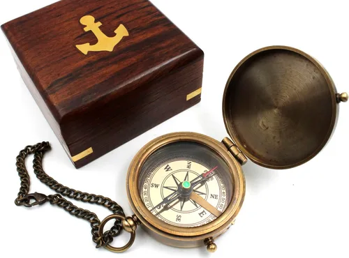 Miniatura 8 de Brass Compass with Wooden Case Engraved Compass from Mom to Son Graduation Gift, Birthday, Inspirational Travel Keepsake Bronce 3