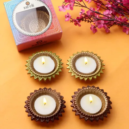 Miniatura 8 de SATVIK 6 piezas Multicolor Surya Metal Diya Floral Lotus Flower Shape Tea Light Holder Lámpara de aceite Navidad Interior Hogar Mandir Pujan Pooja