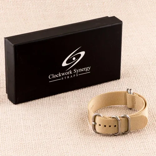 Miniatura 2 de Clockwork Synergy - Correa de reloj de acero cepillado NATO con 5 anillos