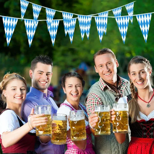 Miniatura 7 de Banderas de Oktoberfest de 197 pies, paquete de 6 banderines azules y blancos para decoraciones de fiestas temáticas alemanas, decoración