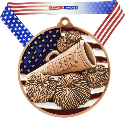 Miniatura 5 de Decade Awards Medalla grabada patriótica Cheer - Medalla de espíritu de 2.75 pulgadas de ancho con estrellas y rayas de la bandera estadounidense Oro