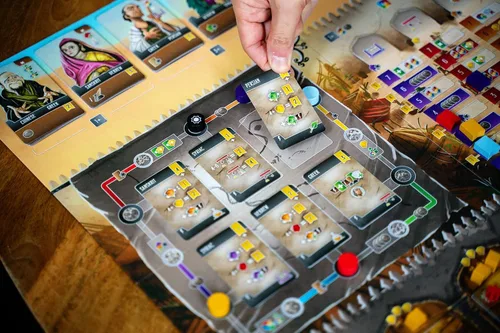 Miniatura 7 de Renegade Game Studios: Scholars of the South Tigris Strategy Board Game, Colocación de Trabajadores Independientes, 2-4 jugadores, 60-90 minutos