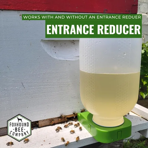 Miniatura 5 de Foxhound Bee Co: Comedero de abejas para apicultura con alimentador de entrada de plástico y botella extragrande de medio galón para alimentar