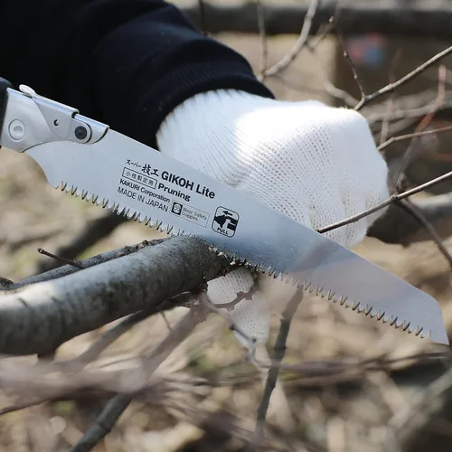 Miniatura 3 de KAKURI Sierra de mano japonesa [poda de árboles] Sierra de tracción japonesa de 8-1/4 pulgadas con cubierta de cuchilla, fabricada en Japón