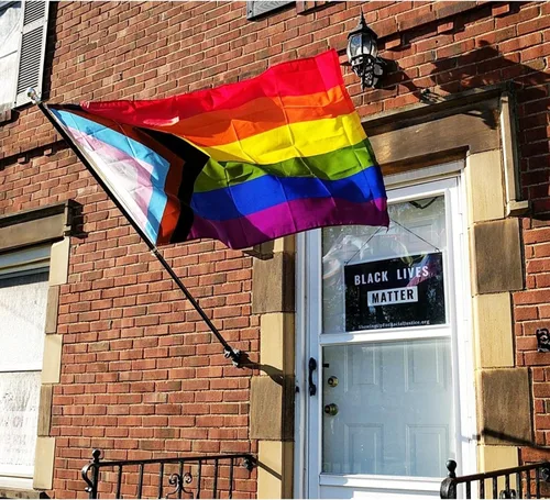Miniatura 2 de TOPFLAGS Bandera del orgullo al aire libre Progress Pride Banderas 3x5 Gay Bisexual LGBTQ+ Rainbow Banner Resistente a la decoloración