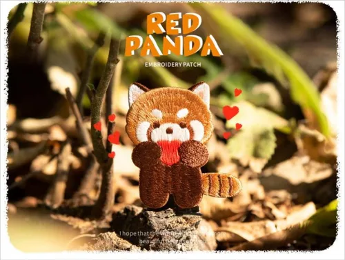 Miniatura 2 de Parche bordado de panda rojo de dibujos animados, autoadhesivas, parches de mapache pequeño, calcomanías de tela para bordar sin costura para ropa, 2