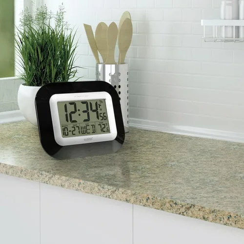 Miniatura 5 de La Crosse Technology, WT-8005U, 9 pulgadas. Reloj atómico digital de pared, Plástico, Negro, 1