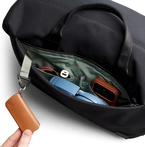 Miniatura 4 de Bellroy Classic Duffel 35L (bolsa de fin de semana casual con fácil organización), Negro, Talla única