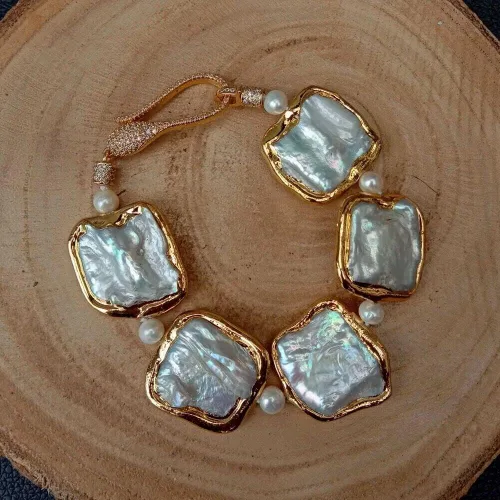 Miniatura 4 de Pulsera de perlas Keshi cuadradas blancas chapadas en oro #10868