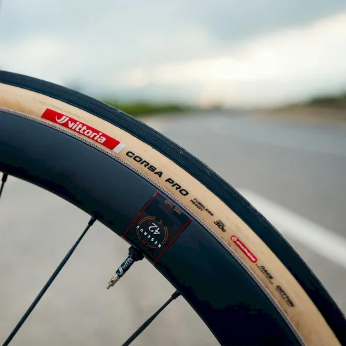 Miniatura 5 de Vittoria Corsa Pro Tubeless-Ready Road Bike Tire – Graphene + Silica Compound, High-Performance Racing Tire