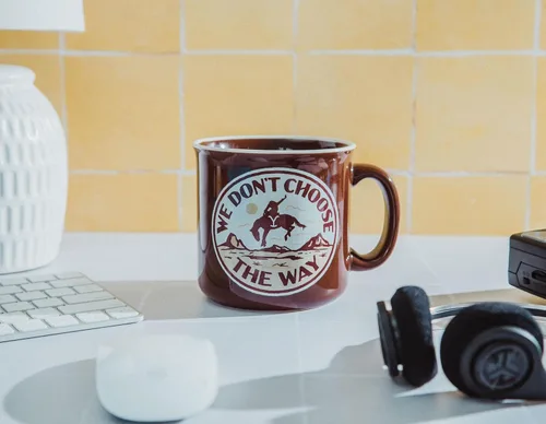 Miniatura 3 de Silver Buffalo Yellowstone We Don't Choose The Way - Taza de café grande para café expreso, té, cacao, capacidad para 20 onzas
