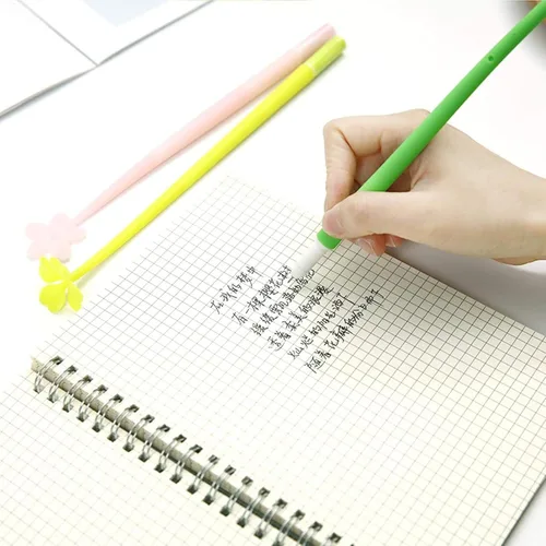 Miniatura 5 de rrrrr Bolígrafo de gel creativo pequeño fresco lindo trébol de cuatro hojas forma de gel pluma estudiantes papelería tinta negra 0.020 in