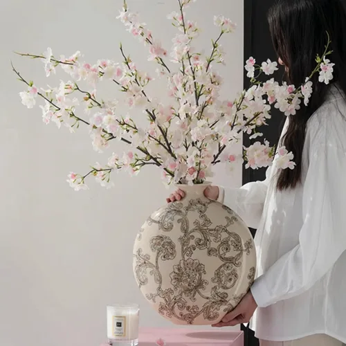 Miniatura 6 de 6 ramas artificiales de cerezo de seda de cerezo sintético, tallos altos, flores artificiales para florero, boda, decoración del hogar (rosa claro)