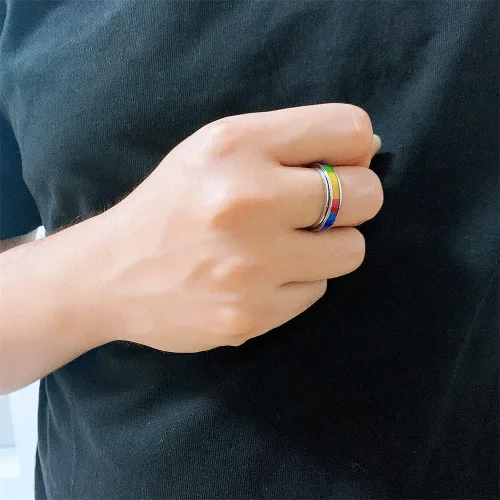Miniatura 4 de Anillo giratorio cuadrado con arco iris LGBT para mujeres, hombres, parejas, alivio del estrés, anillo giratorio de acero inoxidable Love Is Love