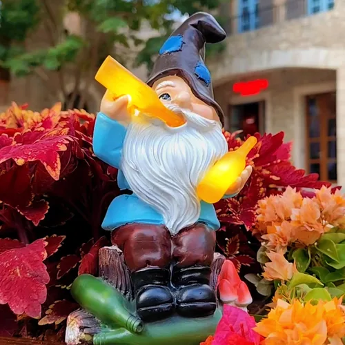 Miniatura 8 de DKJOCKY Regalos de gnomos para mujeres para Navidad, divertidos gnomos de jardín para decoración al aire libre para patio, gnomos con luces solares