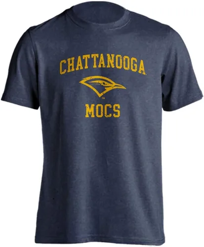 Miniatura 41 de Sport Your Gear NCAA Camiseta de manga corta retro con licencia oficial de aspecto desgastado para el día del juego, camiseta de espíritu deportivo